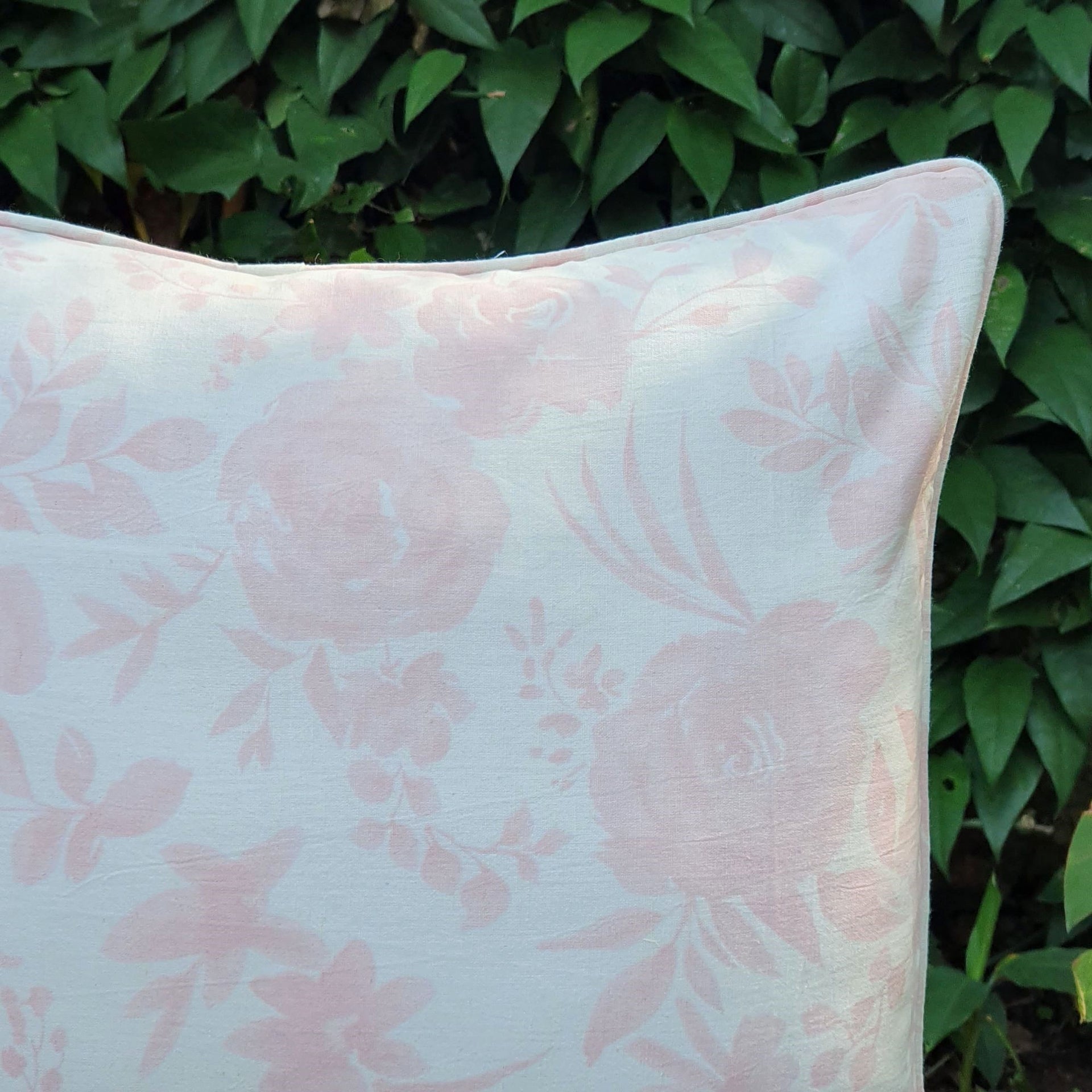 Floral Whisper Pink Cushion Cover 50x50 cm | Cotton-linen Blend