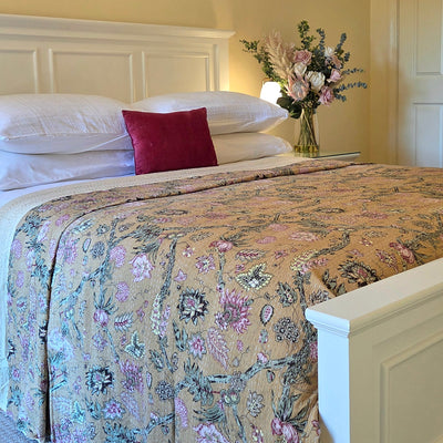 Summer Bloom Kantha Bedspread | 220x270cm