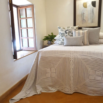 Heritage Lace Applique Bedcover | 220cm x 270cm