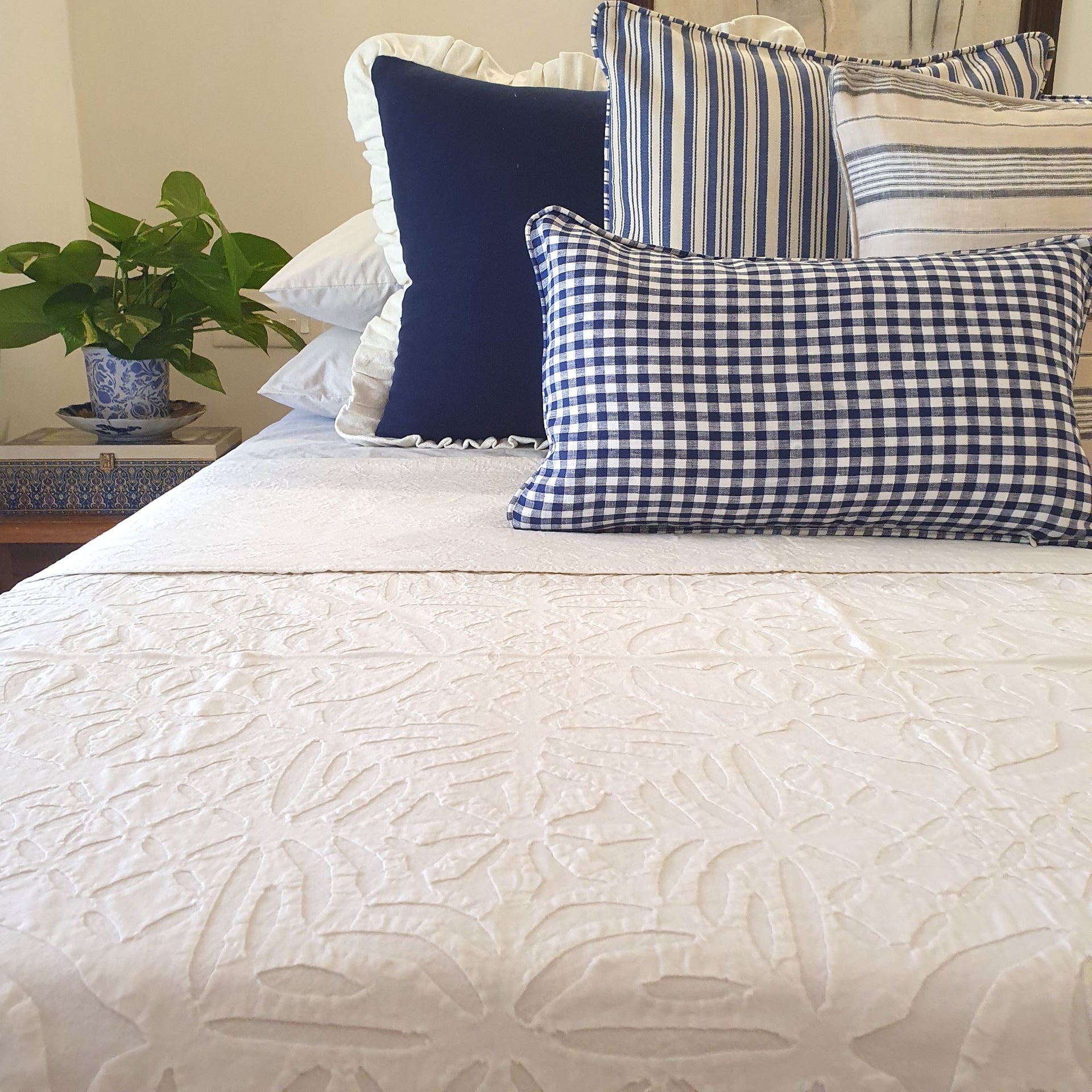 Homestead White Applique Bedcover | 220cm x 270cm