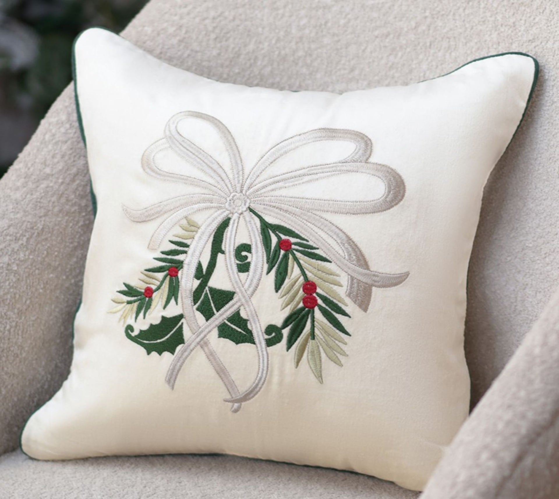 Mistletoe - Embroidered Cushion Cover | 45x45 cm