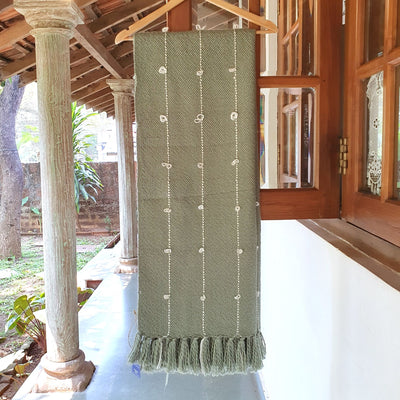 Provence Chic Handmade Green Cotton Throw |120x170cm Luxury Blanket