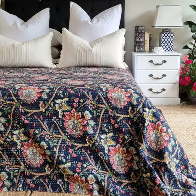 Midnight Bloom Kantha Bedspread | Kantha Bedspread 220x270 cm – 100% Cotton