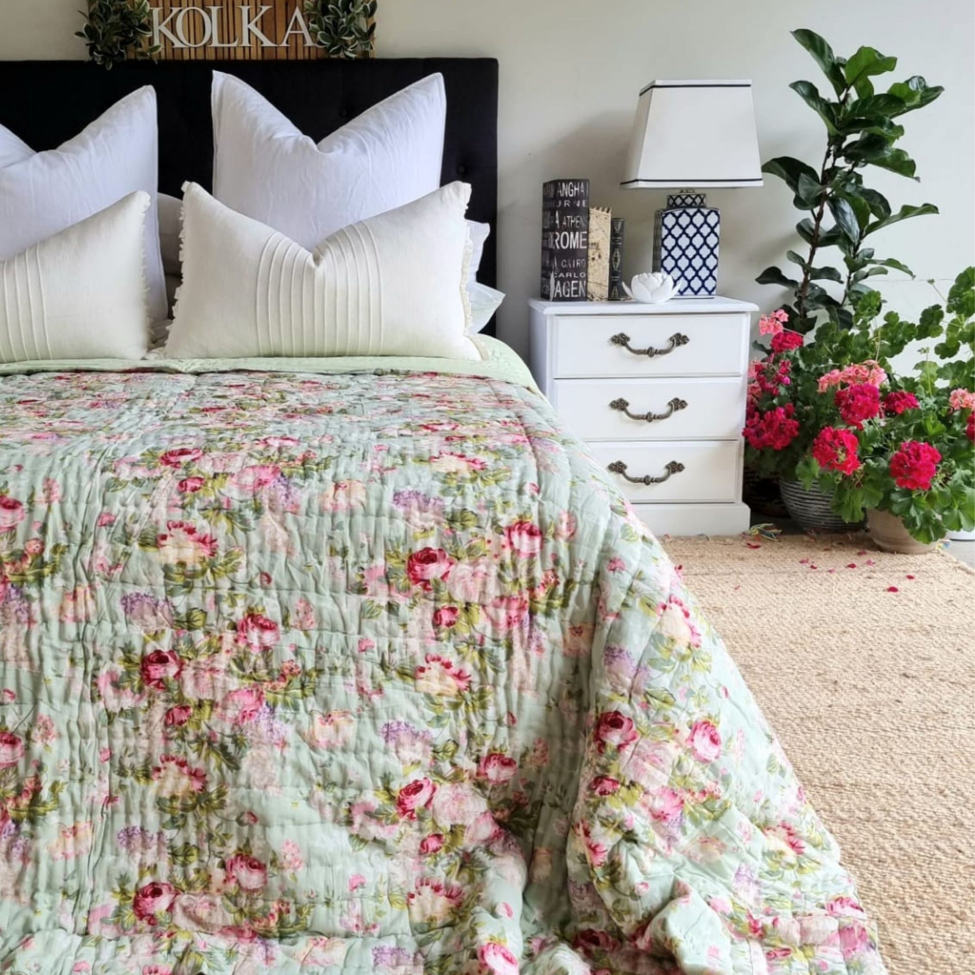 Green English Rose Cotton Reversible Quilt | 220cm x 270cm