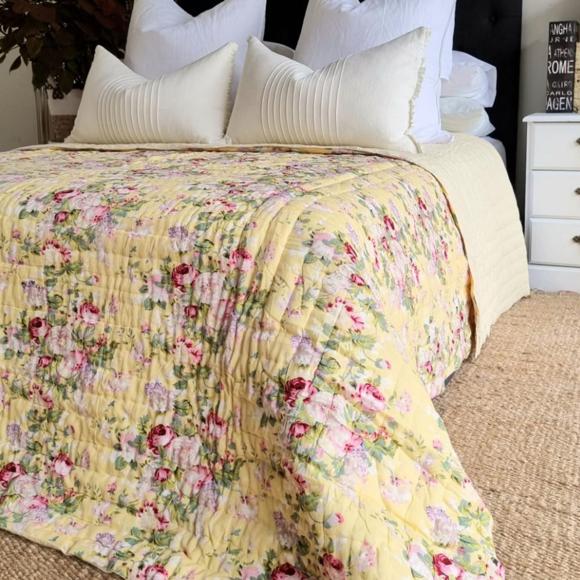 English Rose Yellow Reversible Quilt | 220x270cm Cotton Bedspread