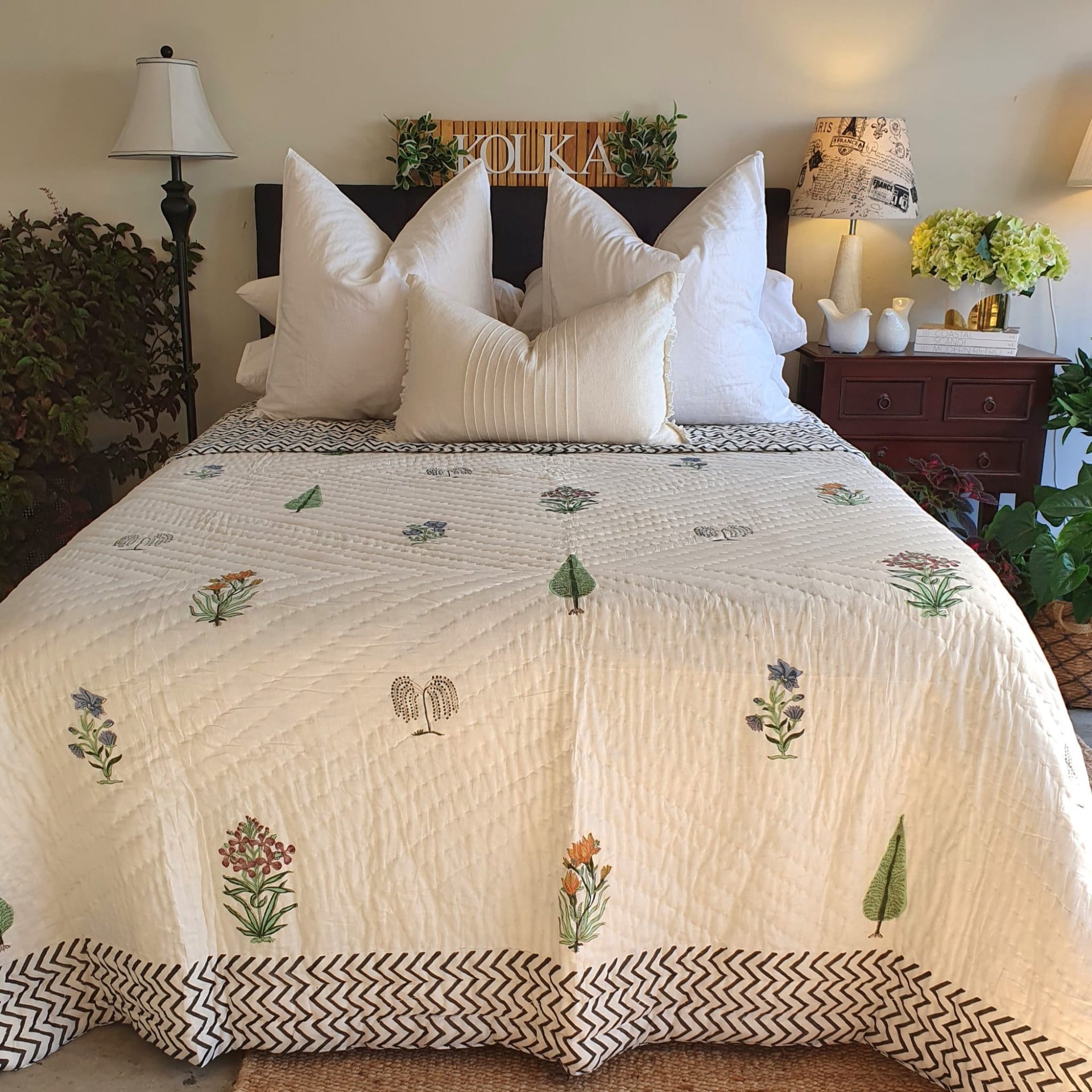 Botanical Garden Reversible Quilt | 220cm x 270cm