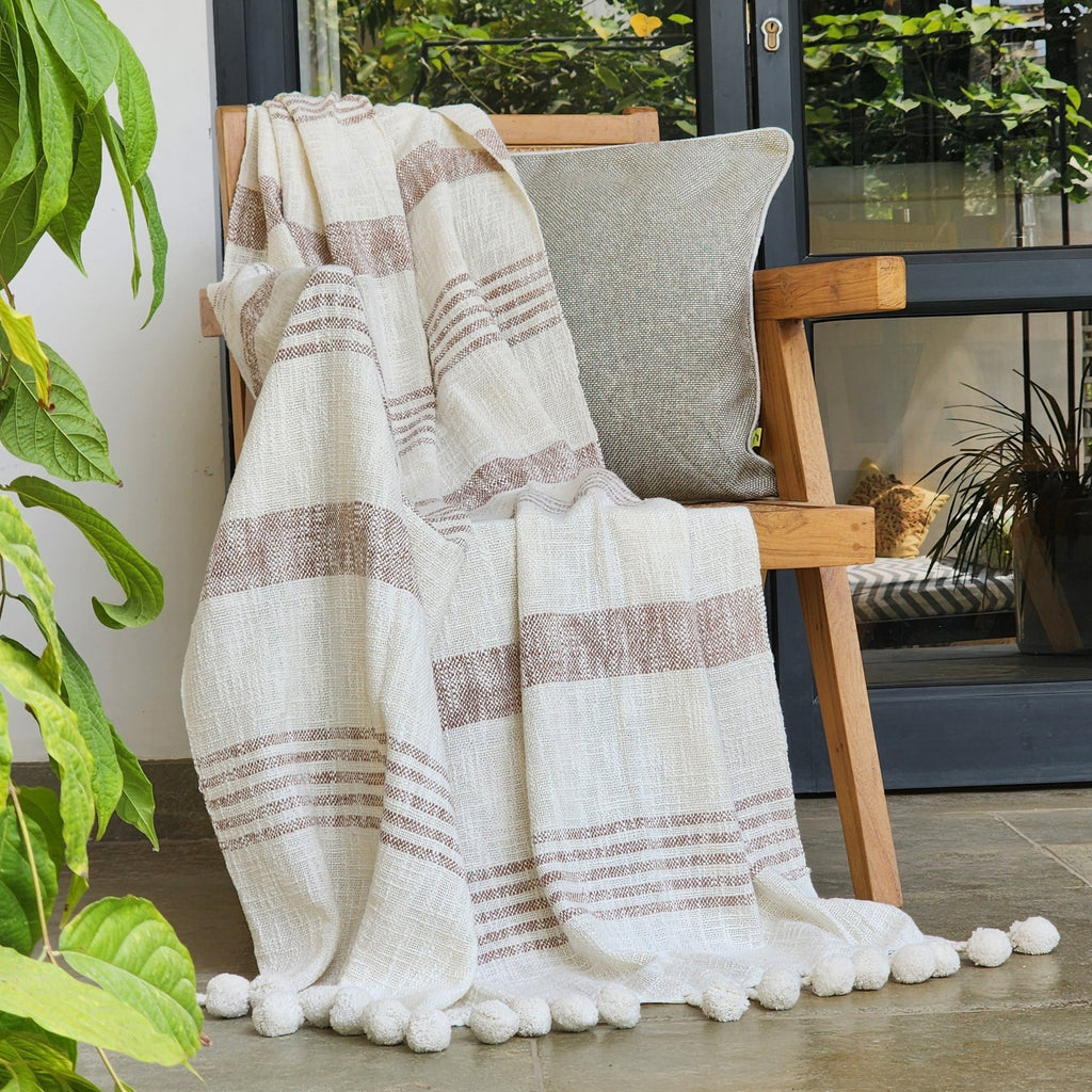 Ivory Pompom Handloom Throw