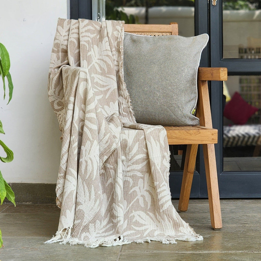 Fleuri Double Gauge Throw