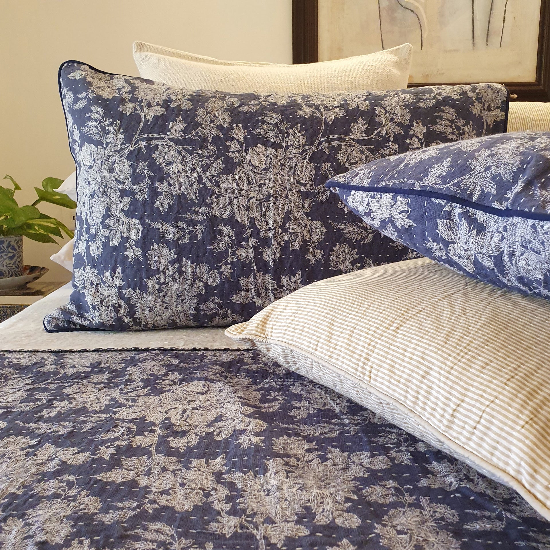 Vintage Charm Kantha Pillowcase Set | 48cm x 73cm