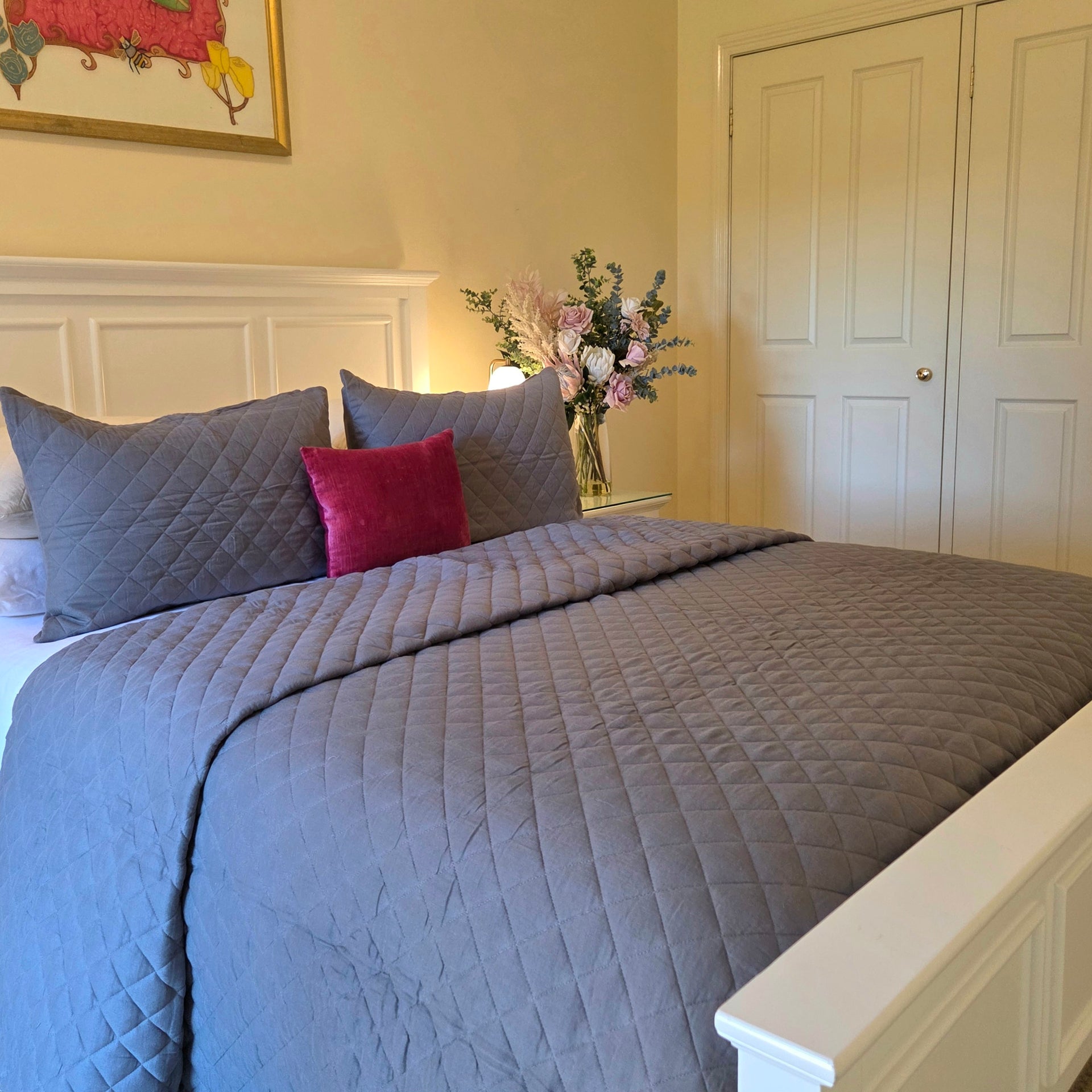 Shadow Diamond Stitched Comforter with Pillowcase Set