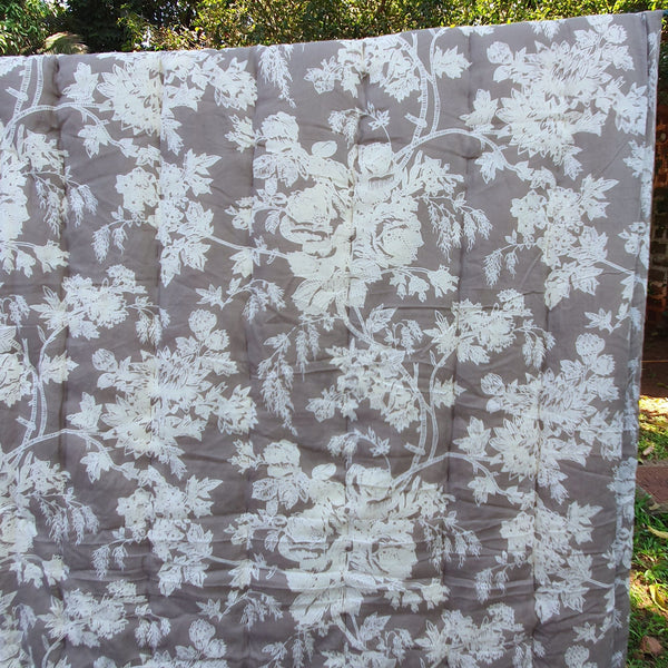 Cottage Garden Quilted Bedspread | 220x270cm Cotton Quilt