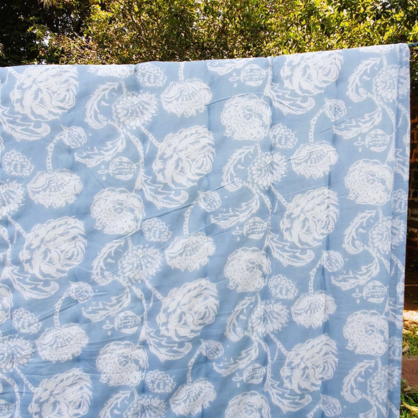 Farmhouse Blue Quilted Bedspread | French Country King Quilt | 220cm x 270cm