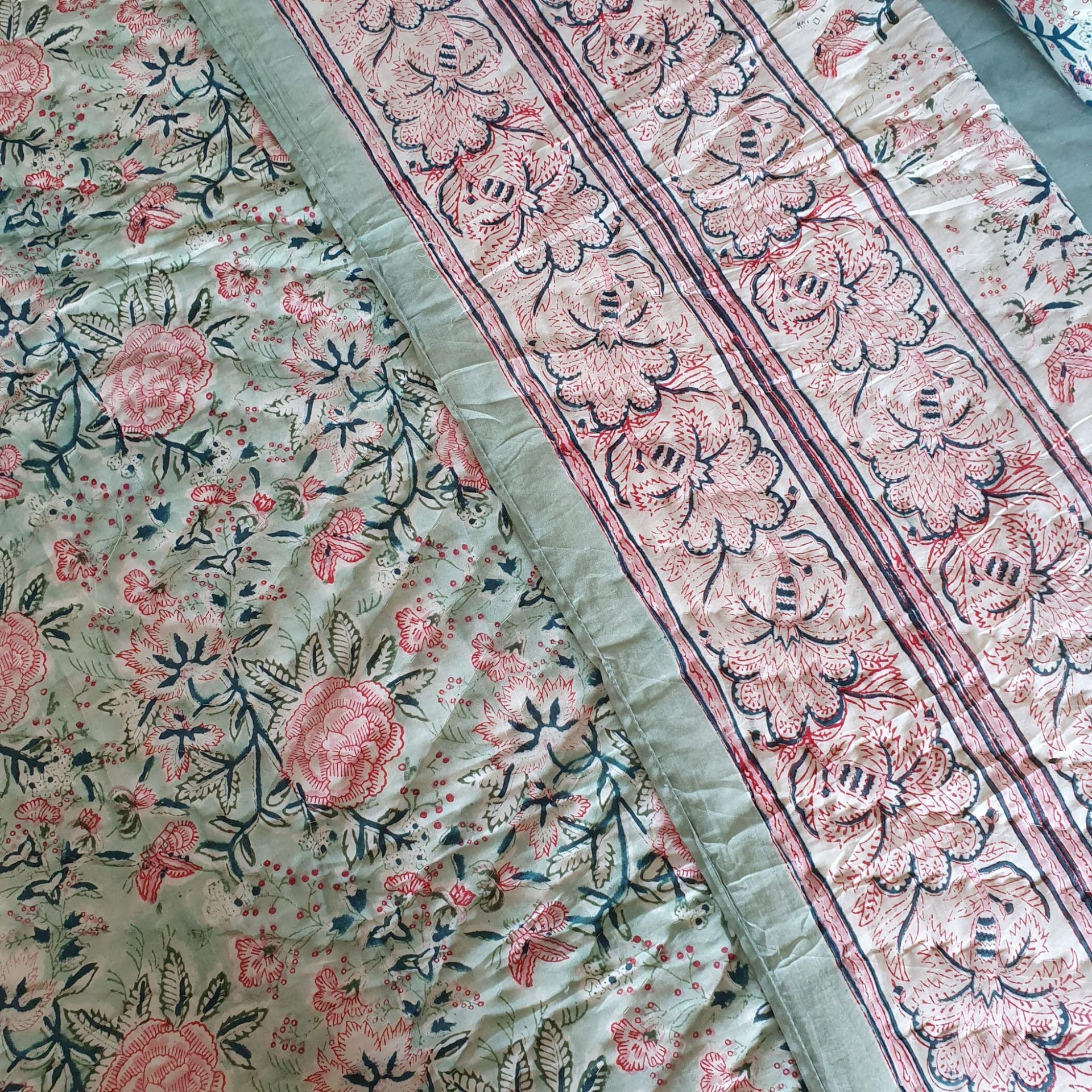 Indian Rose Reversible Quilt | 220cm x 270cm